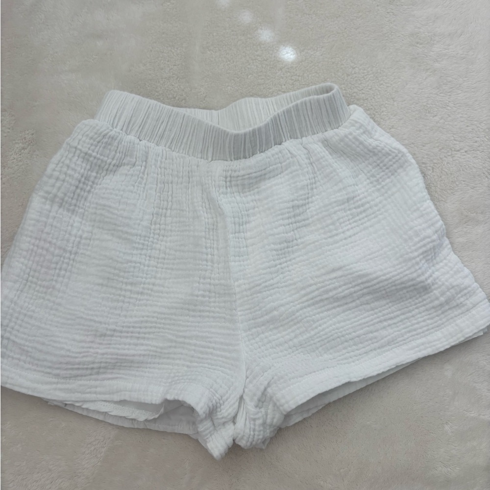 White Women's Shorts